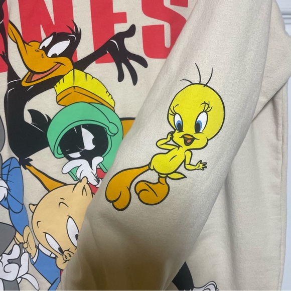 Loony Tunes Womens Medium Graphic Sweatshirt Crewneck Muti-Color - Picture 3 of 6